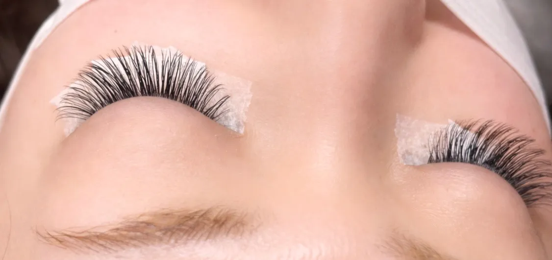 マツエク フラットラッシュ付け放題